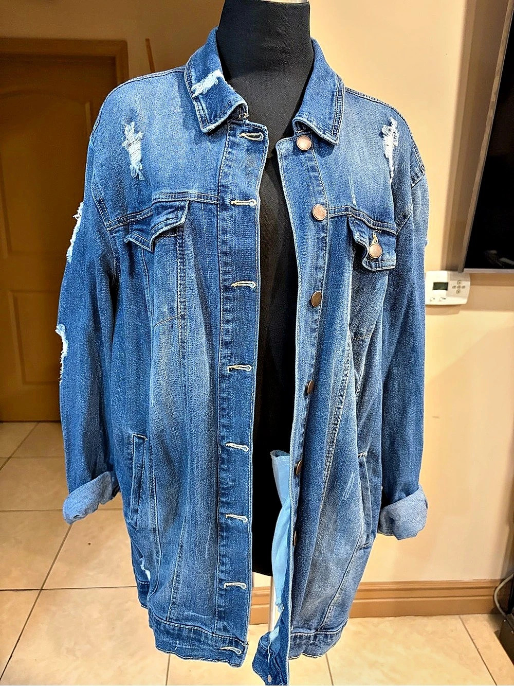 dollhouse Distressed Denim Jacket in Blue XL